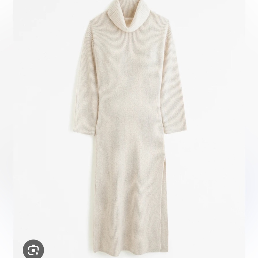 Abercrombie turtle neck long sleeve sweater dress
